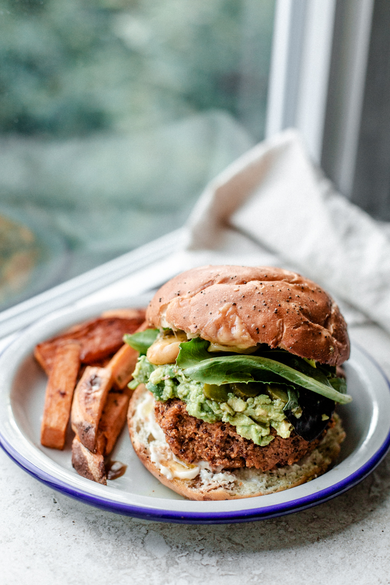 Quinoa butternut burger végétarien